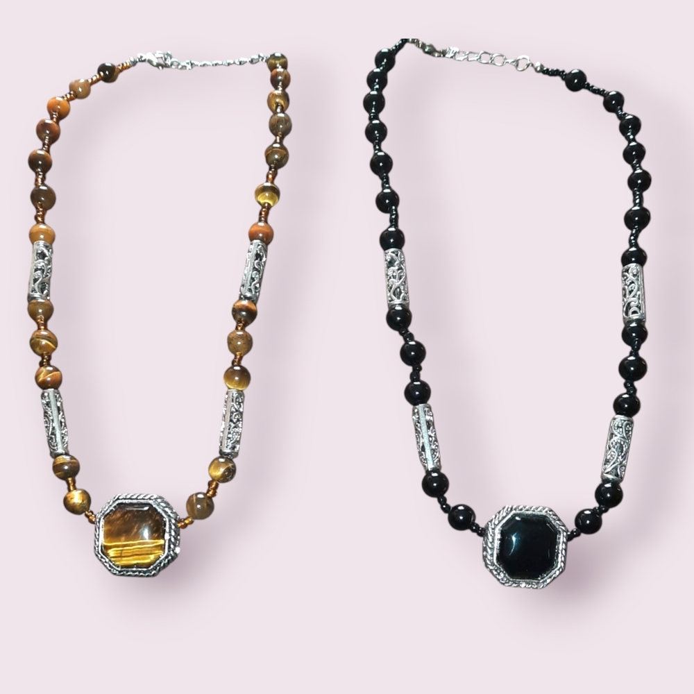 Choose 1 vintage bead tiger's eye or onyx silvertone adjustable Necklace